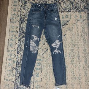 stretchy AE jeans